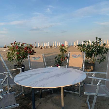 Vela Luxury Sea View Apartments - Marina Surf Năvodari Exterior foto