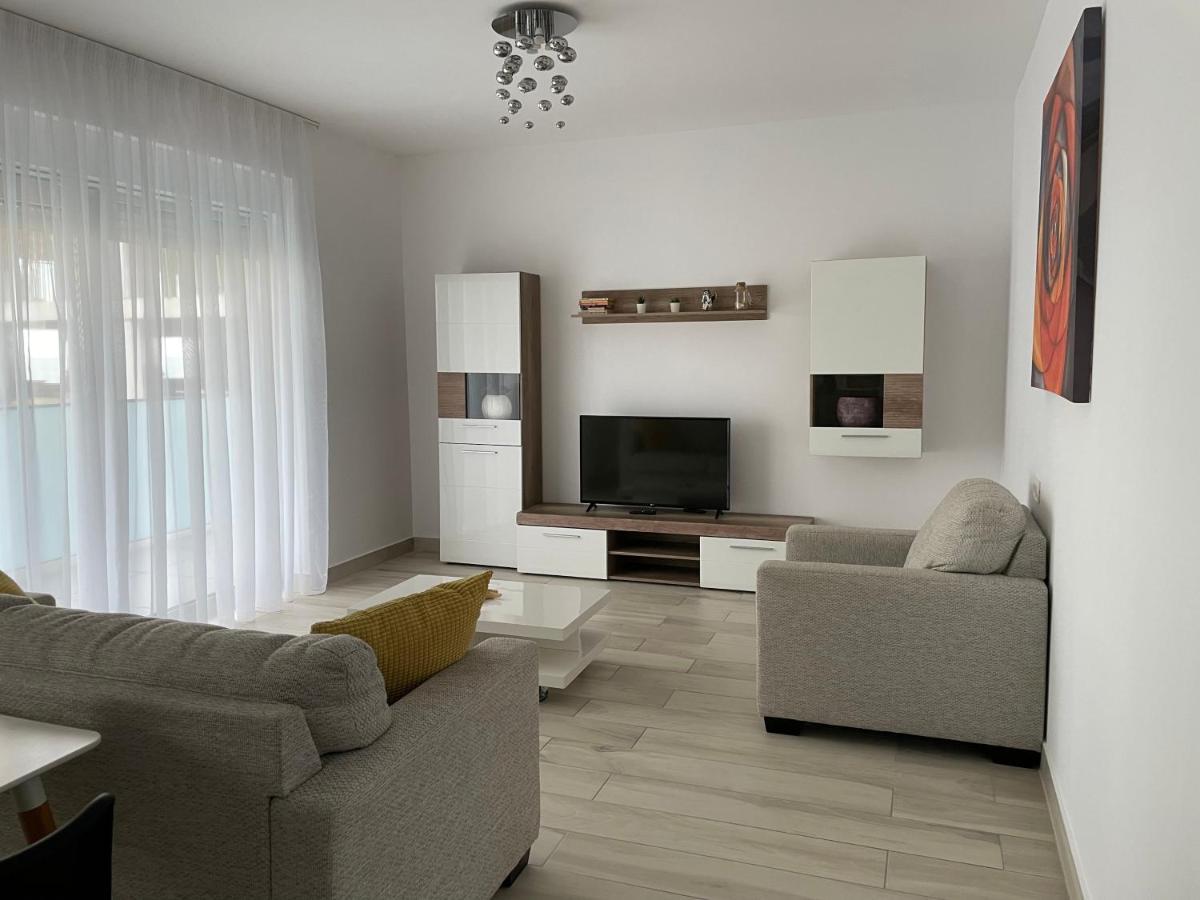 Vela Luxury Sea View Apartments - Marina Surf Năvodari Exterior foto