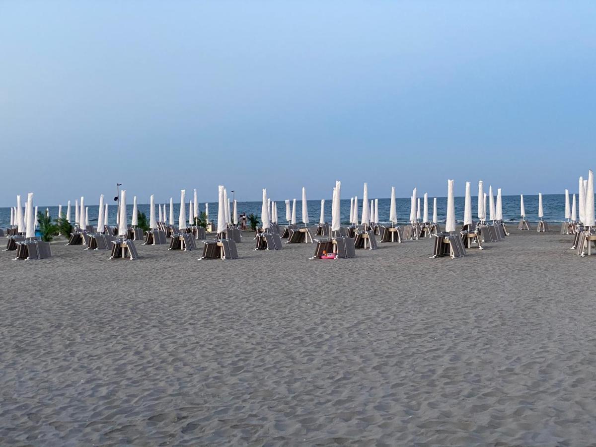 Vela Luxury Sea View Apartments - Marina Surf Năvodari Exterior foto